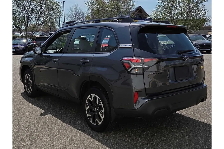 $28795 : Subaru Forester 2025 AWD Bas image 4