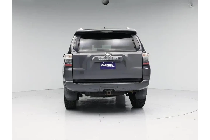 $31998 : Toyota 4Runner 2018 4x4 SR5 image 6