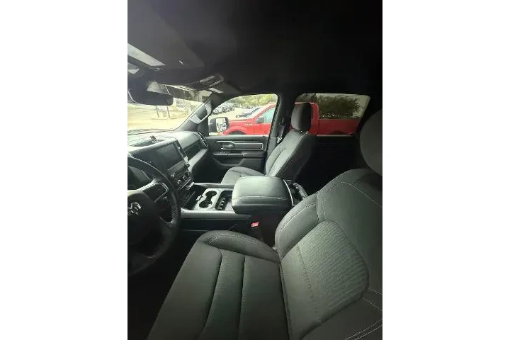 $29995 : Ram 1500 2022 4x4 Lone Star image 6