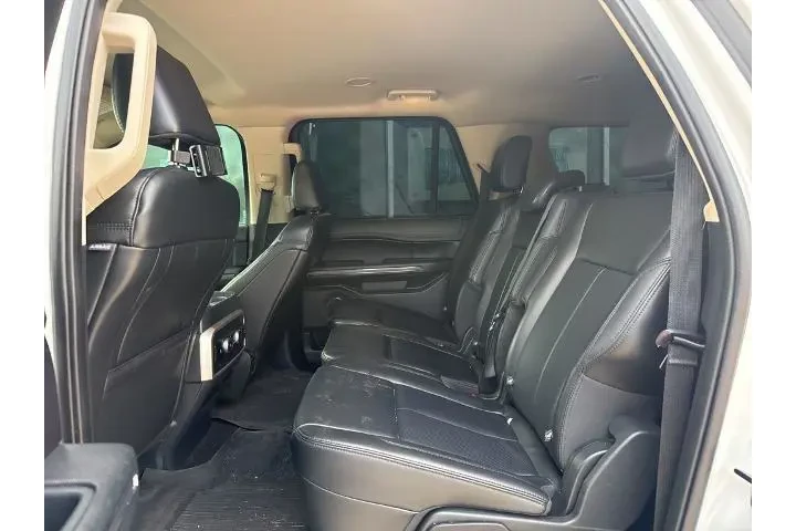 $39988 : Ford Expedition MAX 2023 4x2 image 9
