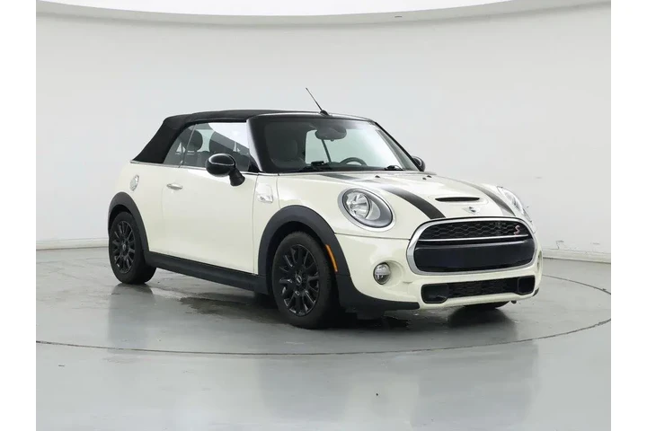 $18998 : MINI Convertible 2017 Cooper image 1