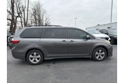 $23000 : Toyota Sienna 2019 LE 7-Pass thumbnail