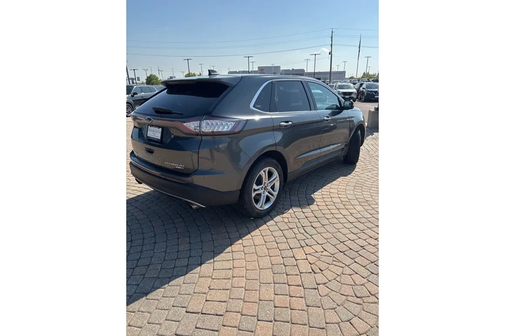 $17798 : 2018 Edge Titanium image 5