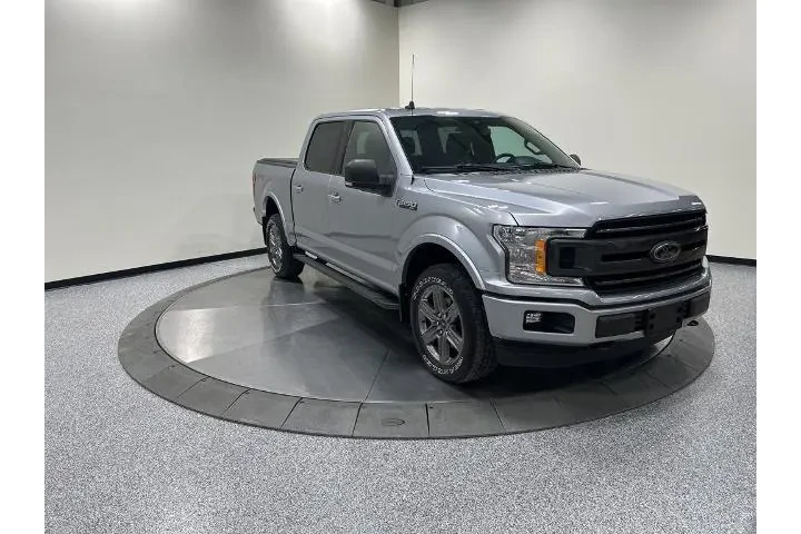 $33766 : Ford F-150 2020 4x4 XLT 4dr image 4