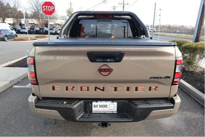 $35298 : Nissan Frontier 2024 4x4 PRO image 7