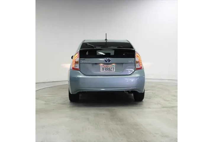 $15998 : Toyota Prius 2014 Three 4dr image 6
