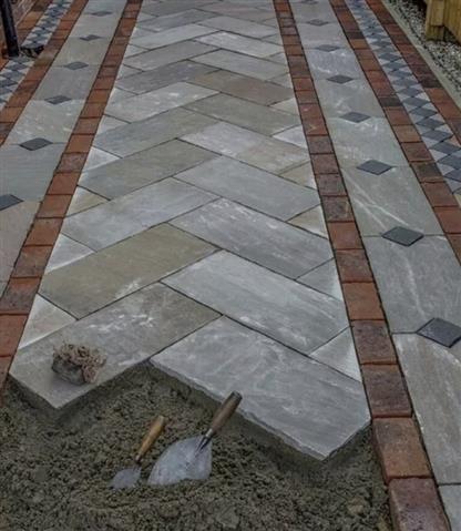 Especial pavers and reparation image 1
