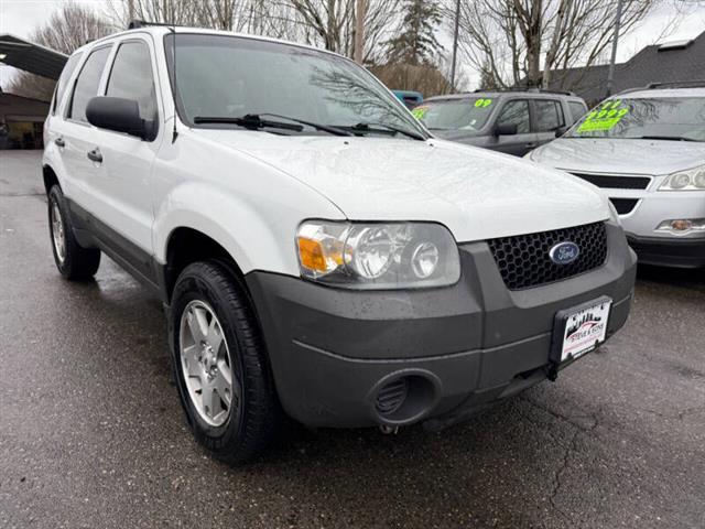 $7995 : 2006 Escape XLS image 3