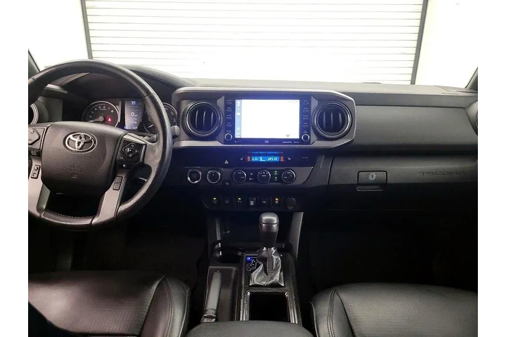 $30998 : Toyota Tacoma 2021 4x4 TRD O image 9