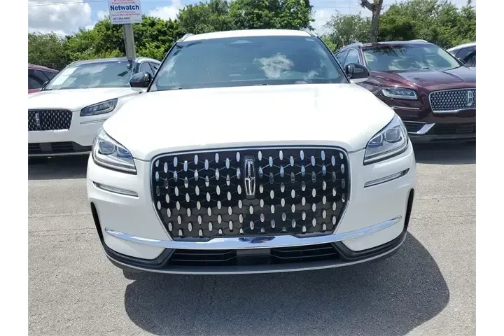 $31990 : Lincoln Corsair 2023 Reserve image 2