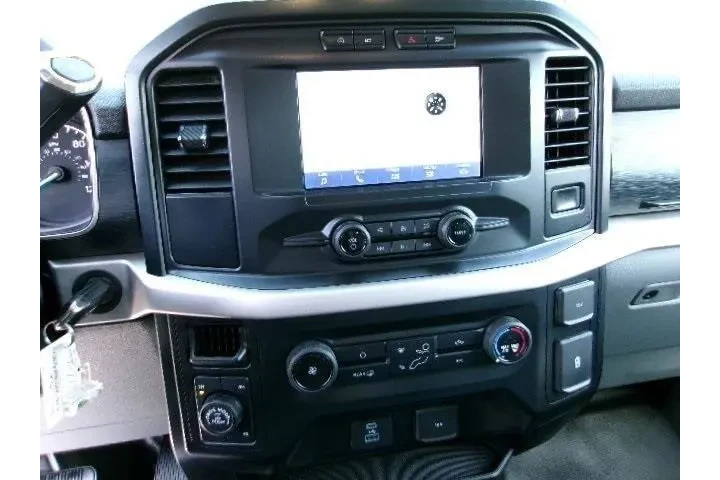 $29996 : Ford F-150 2021 4x4 XL 4dr S image 9