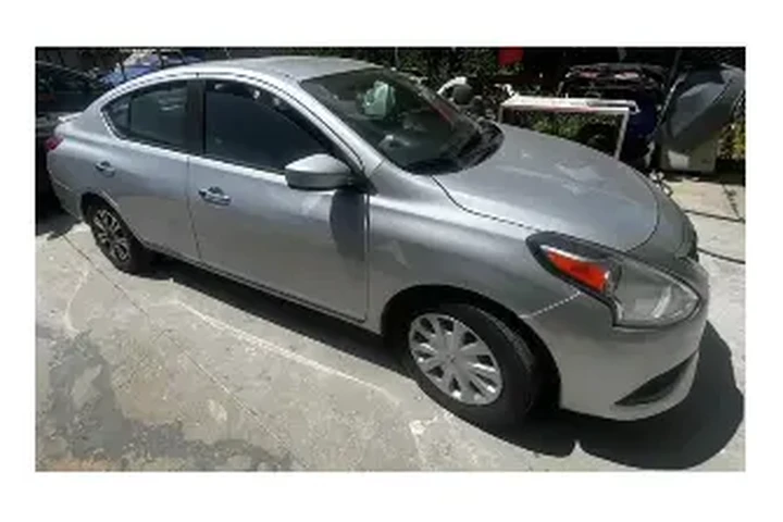 $6000 : Nissan Sentra SV Sedan 4D image 1