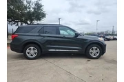 $26497 : Ford Explorer 2023 AWD XLT 4 thumbnail