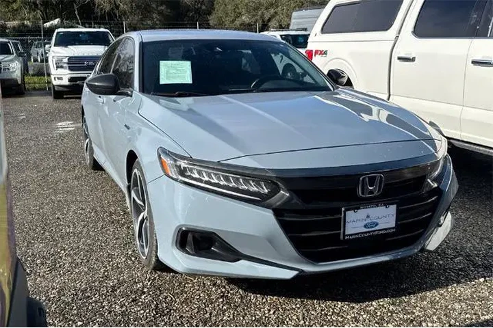 $28475 : Honda Accord Hybrid 2022 Spo image 2
