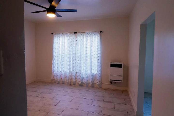 $1386 : APARTAMENTO SENCILLO (SINGLE) image 3
