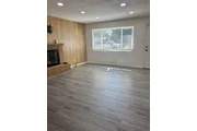 $890 : beautifully updated bathroom thumbnail