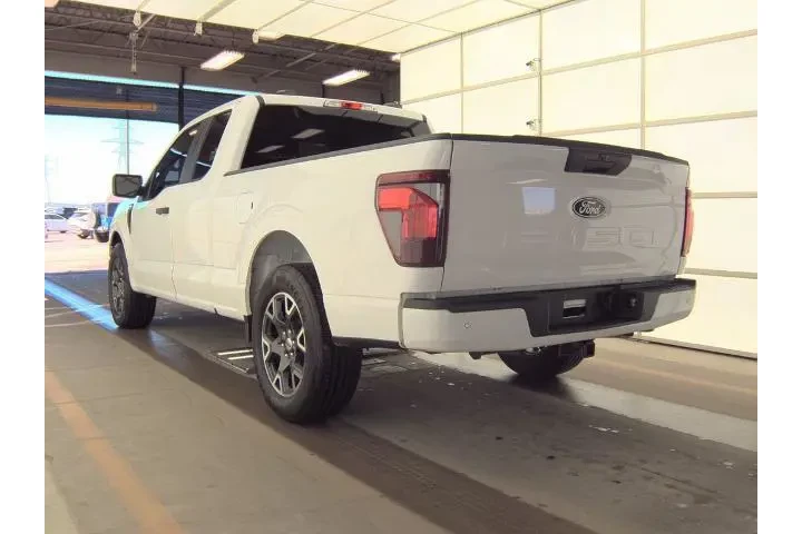 $33999 : Ford F-150 2024 4x2 STX 4dr image 8