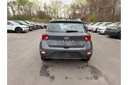 $19900 : Hyundai VENUE 2025 SEL 4dr C thumbnail