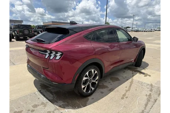 $29000 : Ford Mustang Mach-E 2025 Sel image 9