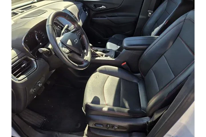 $25991 : Chevrolet Equinox 2024 RS 4d image 3