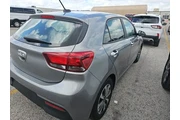 $13473 : Kia Rio 5-Door 2022 S 4dr Wa thumbnail