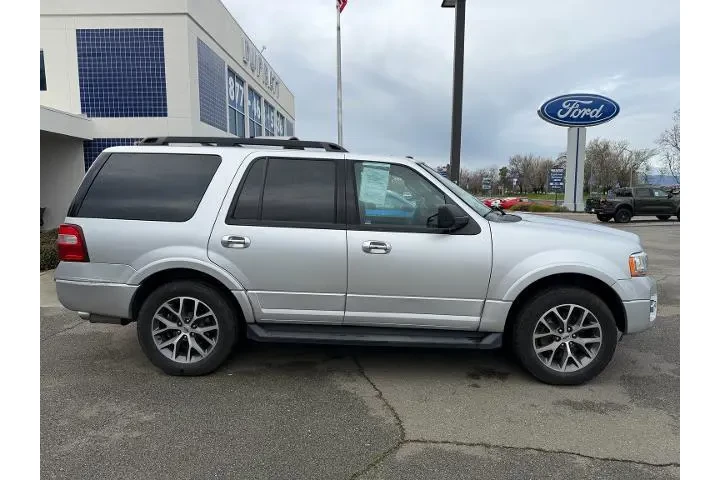 $17000 : Ford Expedition 2017 4x4 XLT image 6