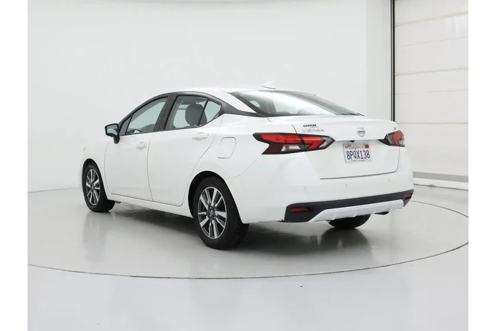 $15998 : Nissan Versa 2020 SV 4dr Sed image 2