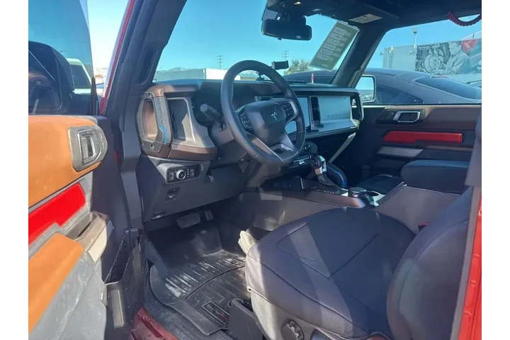 $38500 : Ford Bronco 2022 4x4 Base Ad image 4