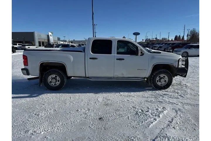 $14000 : Chevrolet Silverado 2500HD 2 image 9