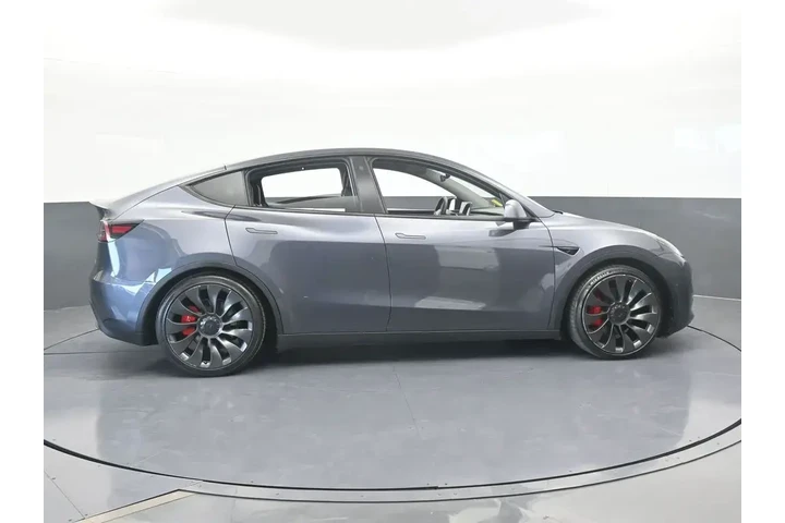 $27991 : Tesla Model Y 2022 AWD Perfo image 7