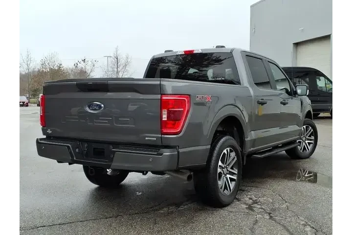 $39900 : Ford F-150 2023 4x4 XLT 4dr image 5