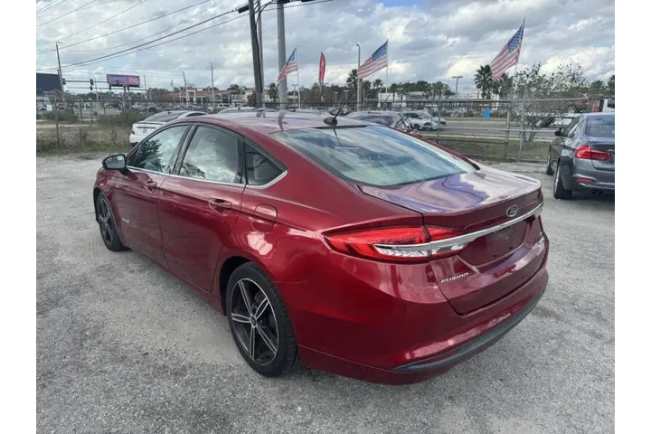 $9797 : 2018 Fusion Hybrid SE image 9