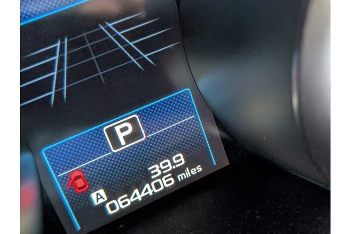 $15988 : 2017 Outback Premium image 10