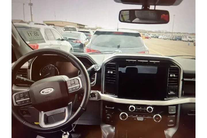 $39899 : Ford F-150 2023 4x4 XLT 4dr image 8