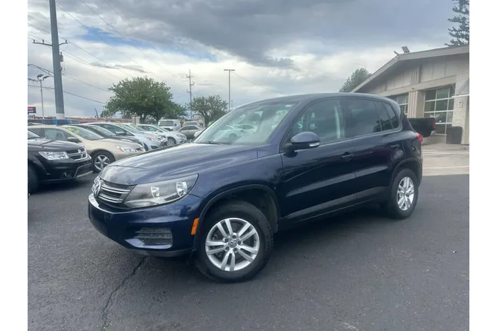 2013 Tiguan S 4Motion image 8