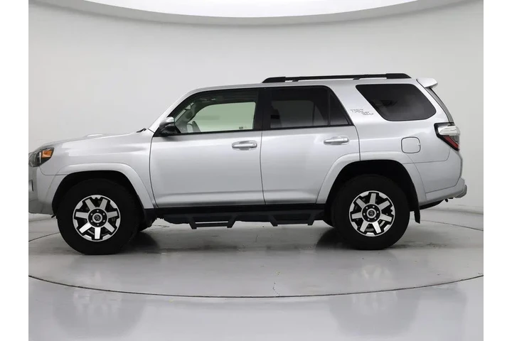 $32998 : Toyota 4Runner 2019 4x4 SR5 image 3
