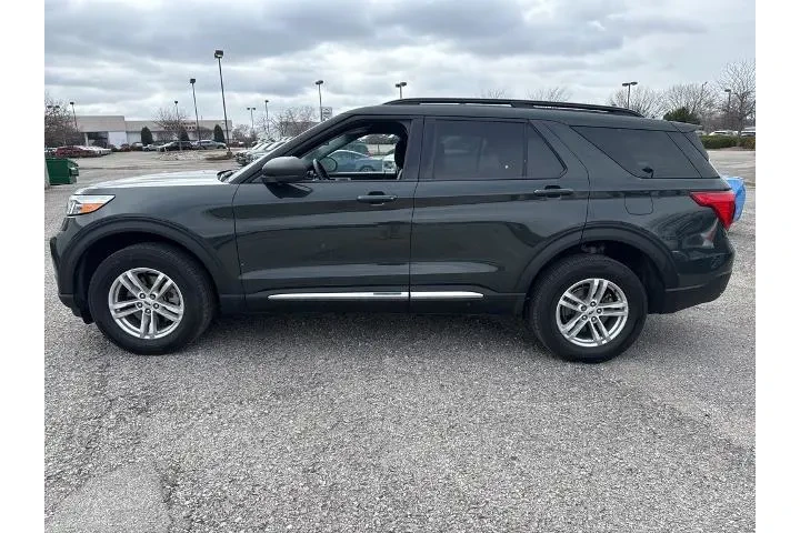 $34000 : Ford Explorer 2023 AWD XLT 4 image 8