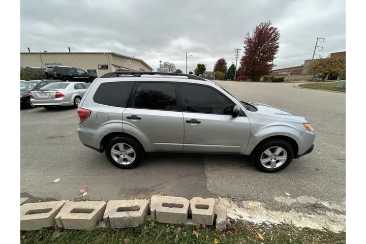 $7990 : 2013 Forester 2.5X image 9