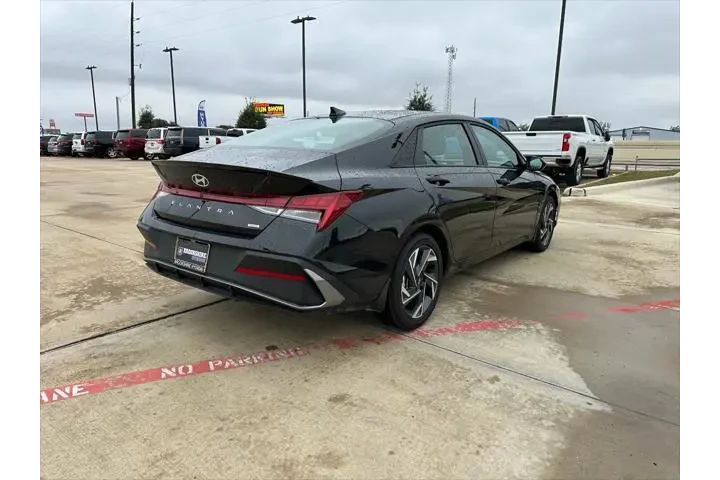 $23997 : Hyundai ELANTRA Hybrid 2025 image 5