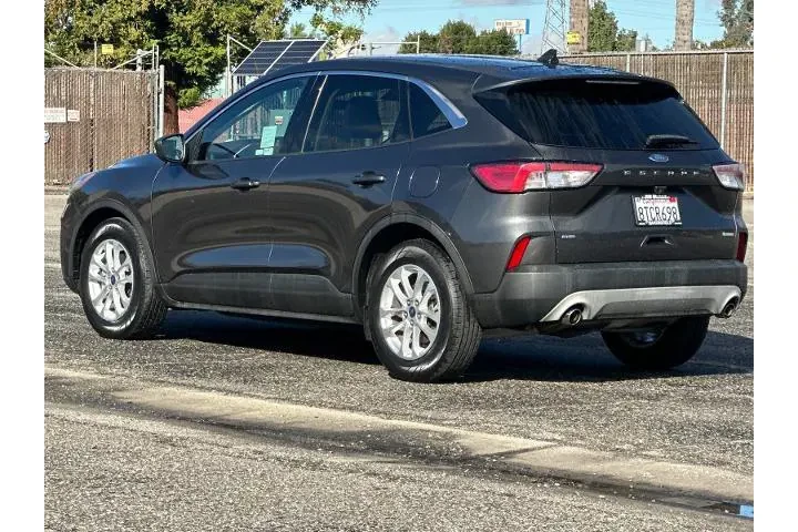 $15410 : Ford Escape 2020 SE 4dr SUV image 5