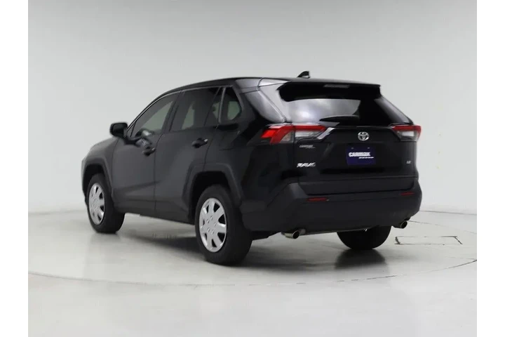 $25998 : Toyota RAV4 2024 LE 4dr SUV image 2