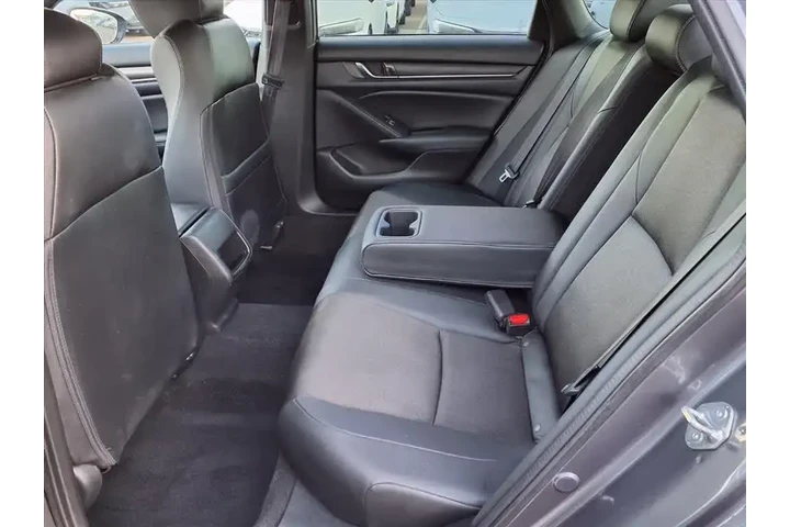 $18445 : Honda Accord 2020 Sport 4dr image 10
