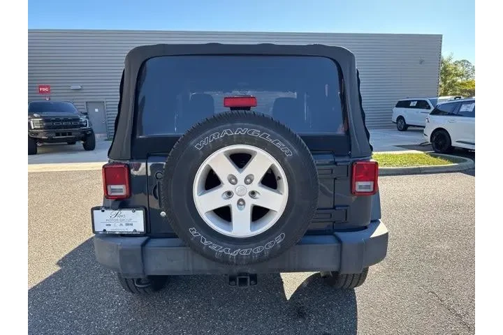 $18961 : Jeep Wrangler JK 2018 4x4 Sp image 4