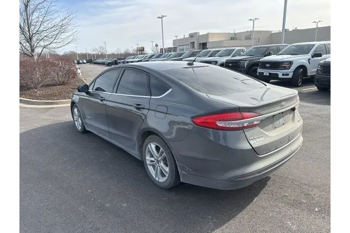 $13500 : Ford Fusion Hybrid 2018 S 4d image 4
