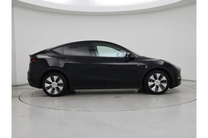 $31998 : Tesla Model Y 2022 AWD Long image 7