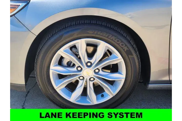 $20500 : Chevrolet Malibu 2025 LT 4dr image 9