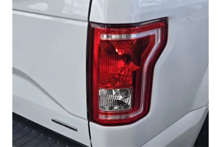 $11587 : Ford F-150 2016 4x2 XL 2dr R image 7