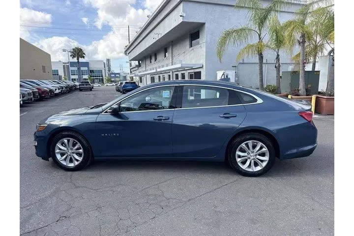 $19800 : Chevrolet Malibu 2025 LT 4dr image 6