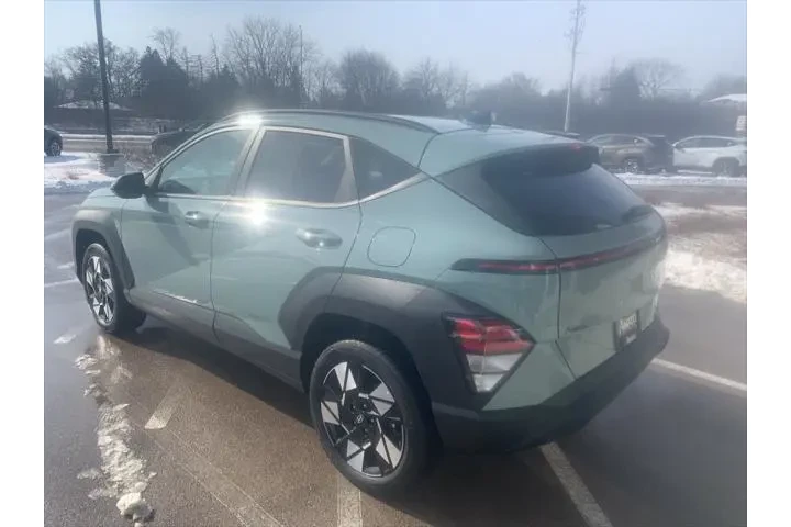 $22988 : Hyundai KONA 2025 AWD SEL 4d image 3