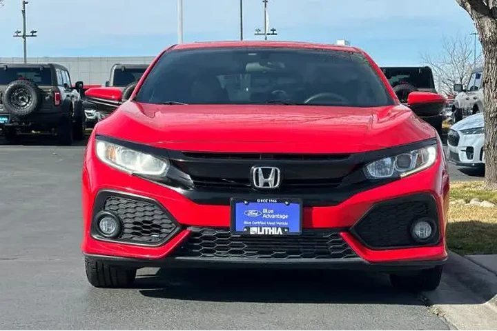 $18995 : Honda Civic 2018 EX 4dr Hatc image 10